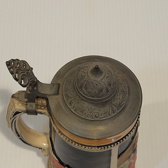 Vintage German Beer Stein Pewter Lid 8.5 in Tall Hand Painted Couple 0.5 L - Picture 8 of 16